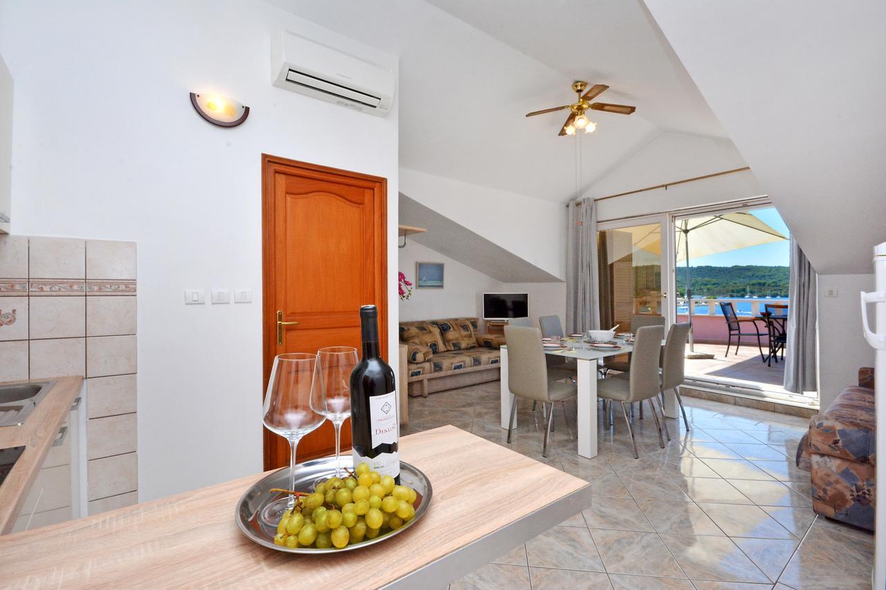 Villa Paris Nečujam Exterior foto