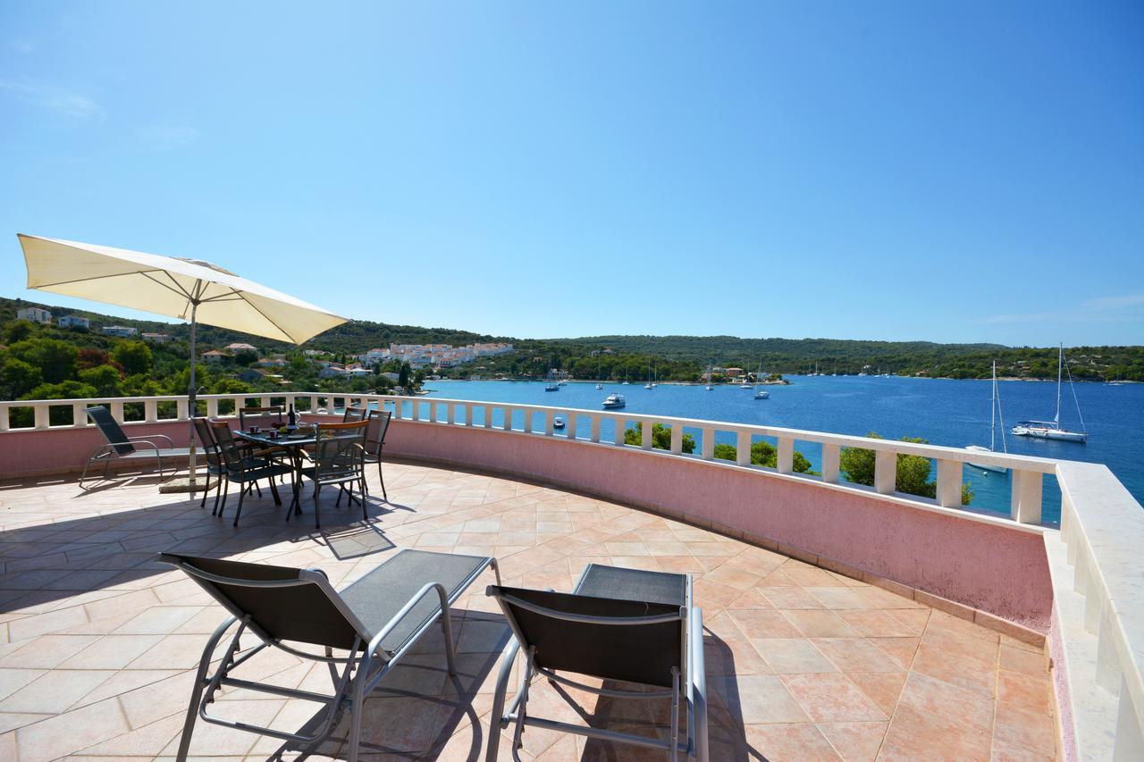 Villa Paris Nečujam Exterior foto
